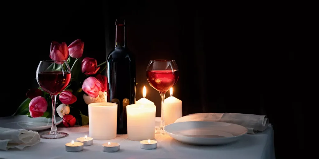 The Magic of Candlelight in Seasonal Decorations The Magic of Candlelight in Seasonal Decorations