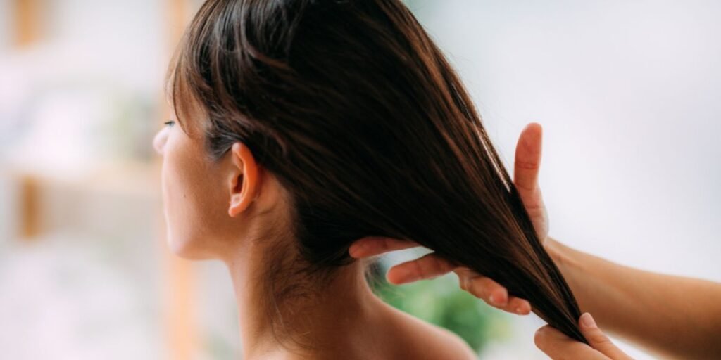 The Benefits of Oil Treatments for Nourishing Your Hair