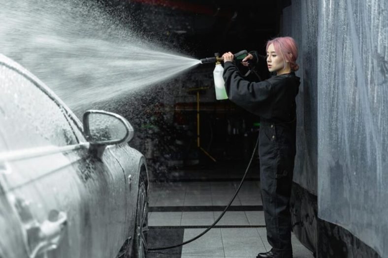The Top Mistakes to Avoid When Washing Your Car The Top Mistakes to Avoid When Washing Your Car